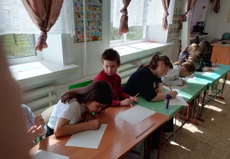 В рамках Недели психологии в Рыбинской школе проведены внеклассные мероприятия.